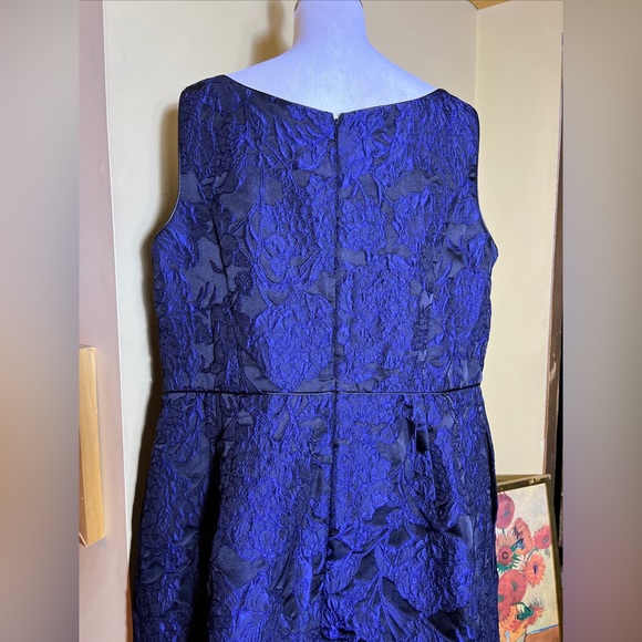 TALBOTS sz 16W Tank Dress Fit-N-Flair Black Blue Damask Texture Floral Twirl NEW - Picture 11 of 16